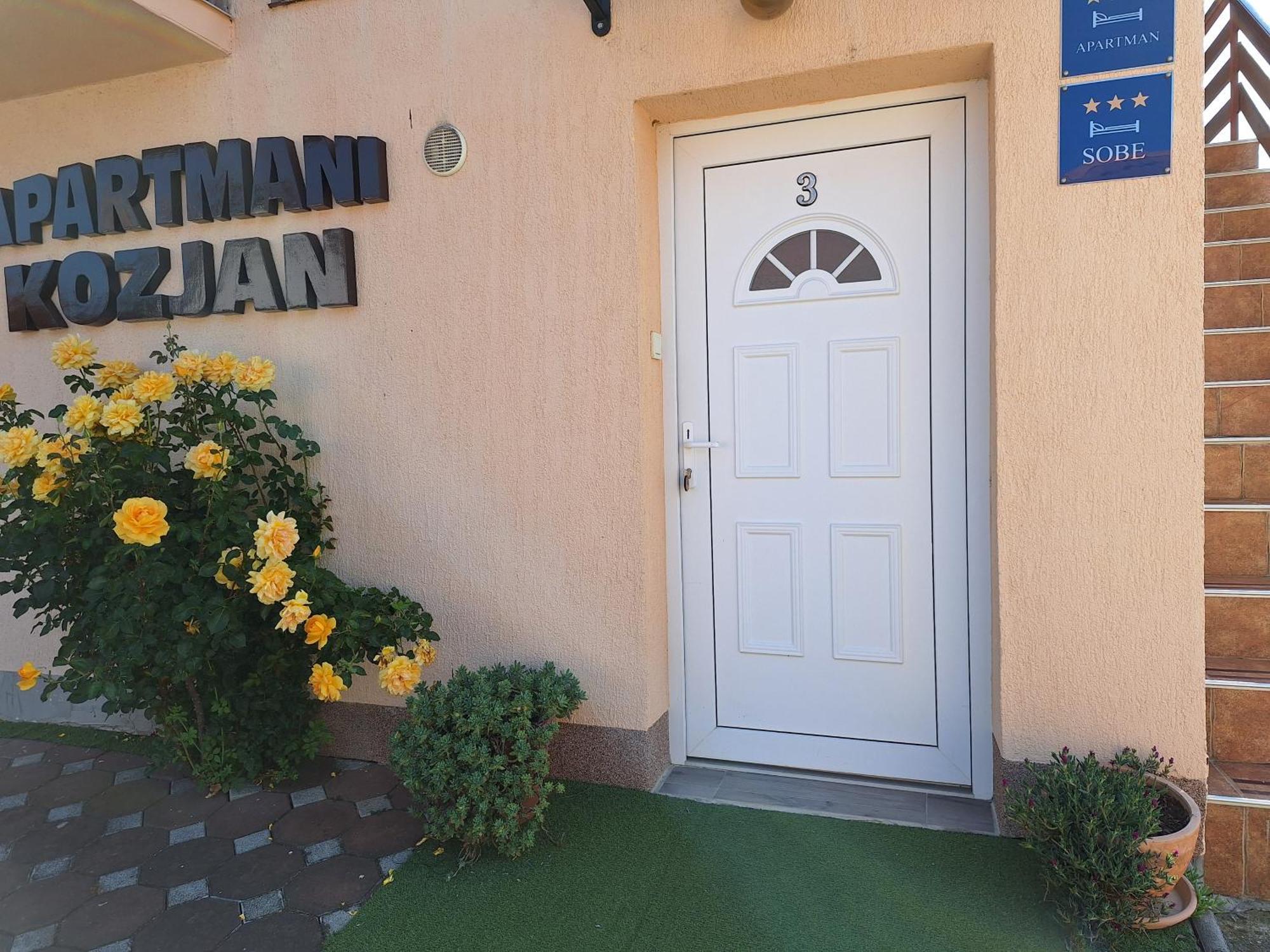 Apartments Kozjan Карловац Екстериор снимка